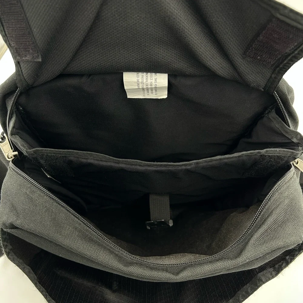 Vtg LL Bean Laptop Travel‎ Bag 12 x 15 Inch Canvas Zip Crossbody Strap Black